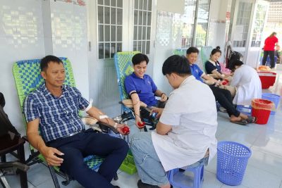 MỖI GIỌT MÁU CHO ĐI – MỘT CUỘC ĐỜI Ở LẠI