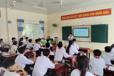 LIÊN ĐỘI TRƯỜNG TH&THCS TÂN THUẬN 1 TRIỂN KHAI ĐỀ ÁN “CÂU CHUYỆN THỜI HOA LỬA”