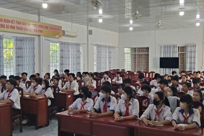 TUỔI TRẺ VĨNH THUẬN SẴN SÀNG ĐỨNG VÀO HÀNG NGŨ ĐOÀN TNCS HỒ CHÍ MINH